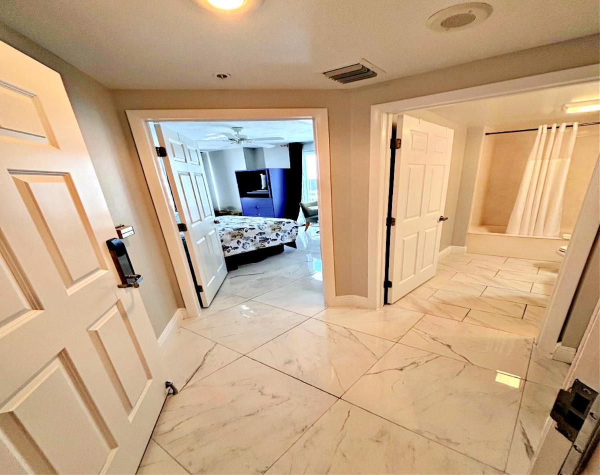 14Th Floor 2 Bedroom Resort Condo Direct Oceanfront Wyndham Ocean Walk Resort Daytona Beach 1401 Exteriör bild